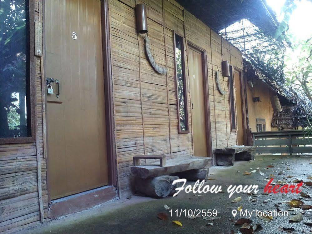 Banpak Phusuay Hotel Paj Kültér fotó