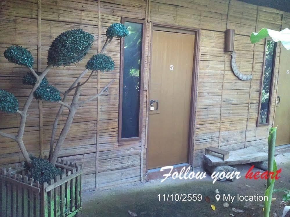 Banpak Phusuay Hotel Paj Kültér fotó