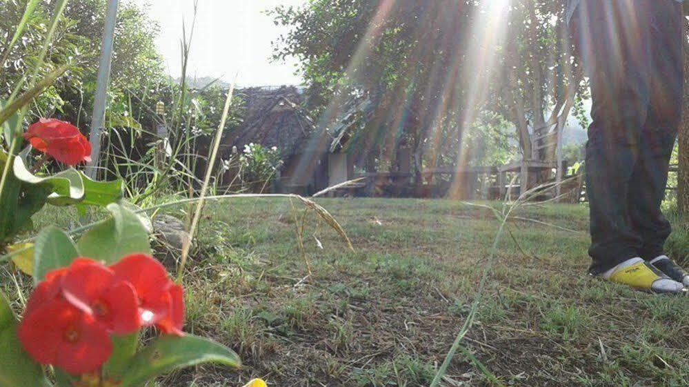 Banpak Phusuay Hotel Paj Kültér fotó